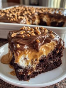 Read more about the article Reese’s Poke Cake Recipe